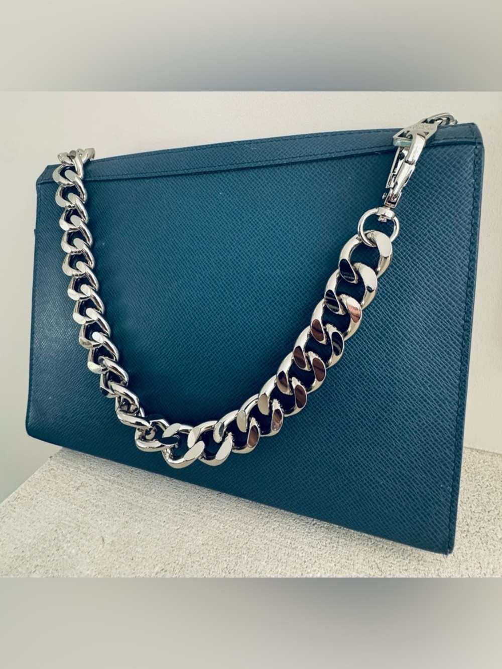 LOUIS VUITTON Taiga Blue Leather Chain Shoulder Bag Clutch Pouch Unisex EUC